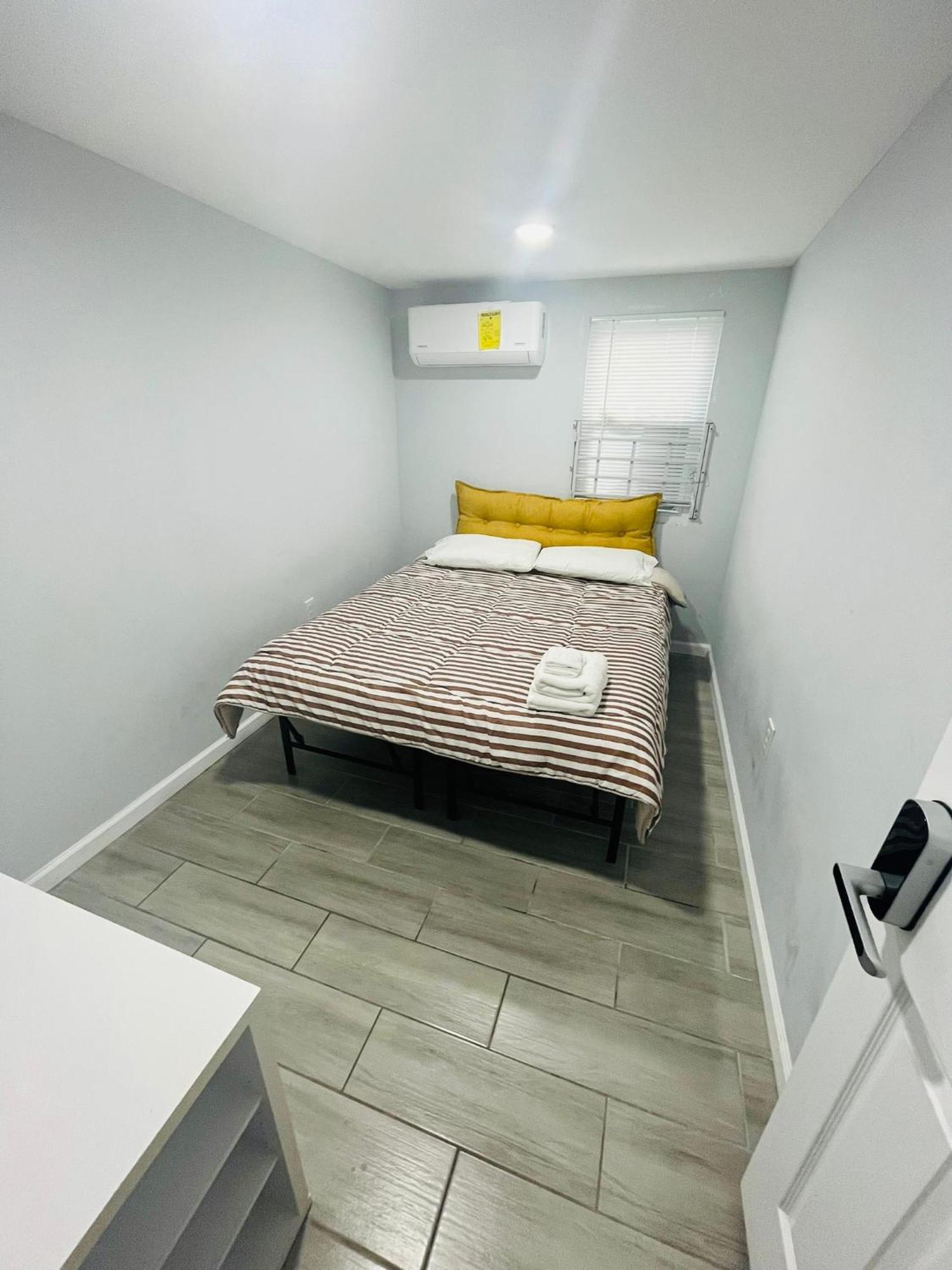Airport Xpress Guestrooms Filadélfia Exterior foto